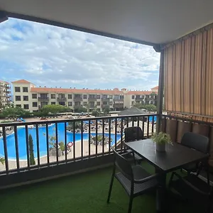 https://wait-and-sea-apartment-costa-del-silencio-tenerife.tenerifehoteles.net